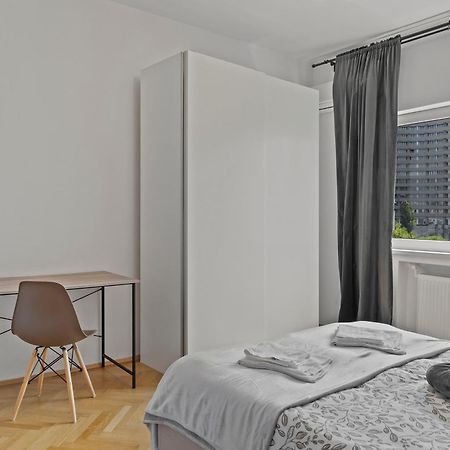 Ultracentral Dreamland Apartment 3 Bdrm ブカレスト エクステリア 写真