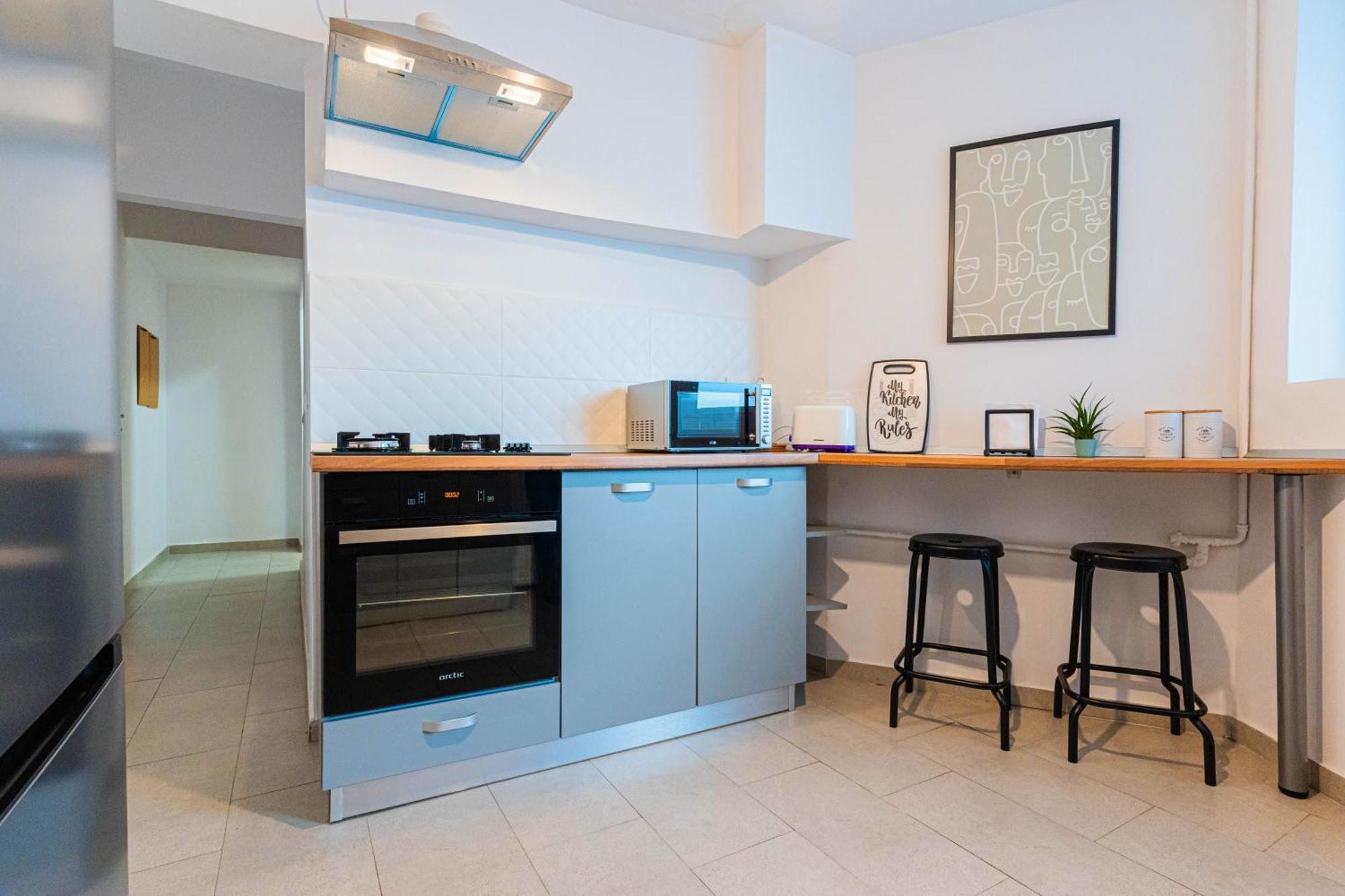 Ultracentral Dreamland Apartment 3 Bdrm ブカレスト エクステリア 写真