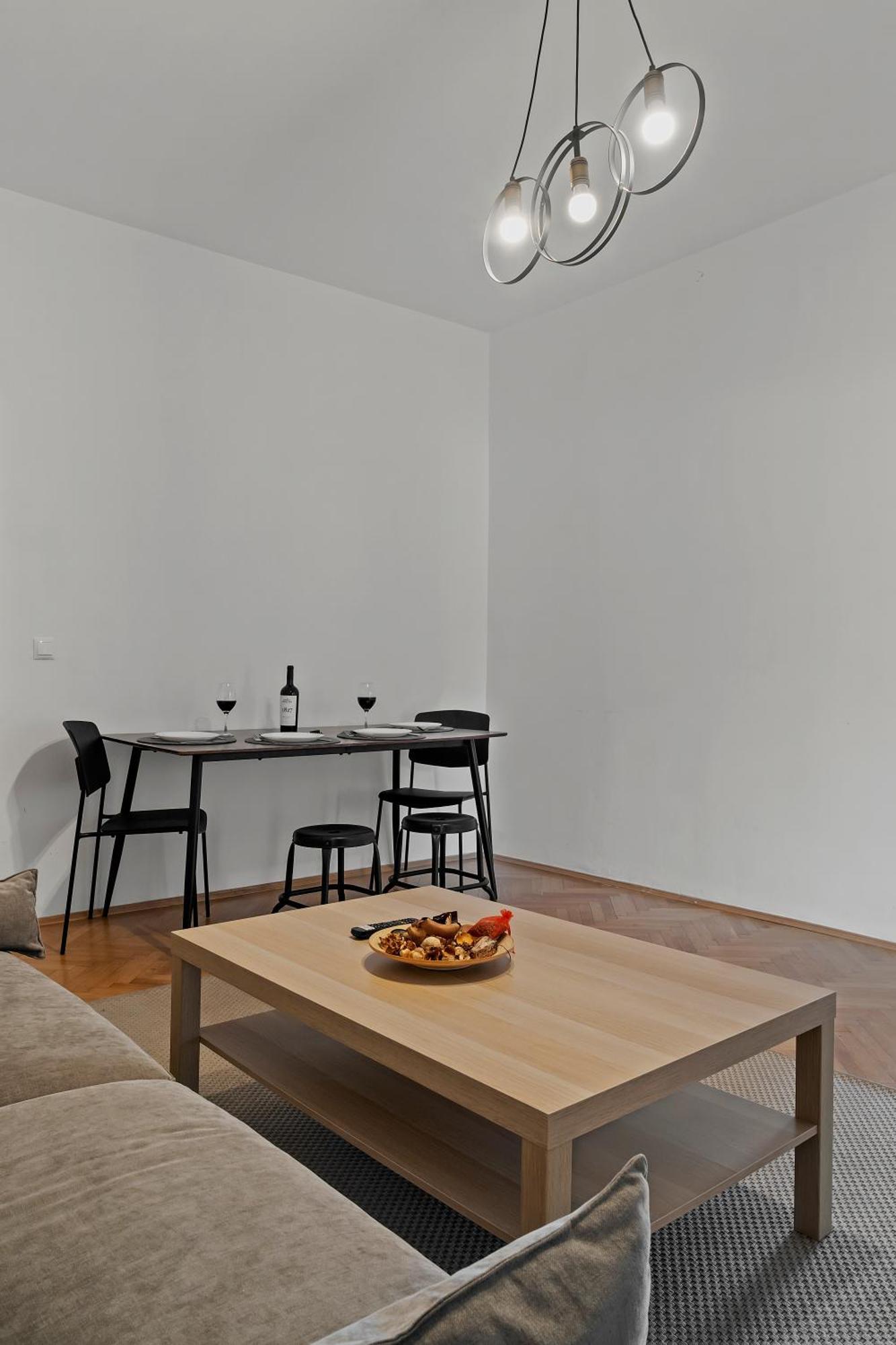 Ultracentral Dreamland Apartment 3 Bdrm ブカレスト エクステリア 写真