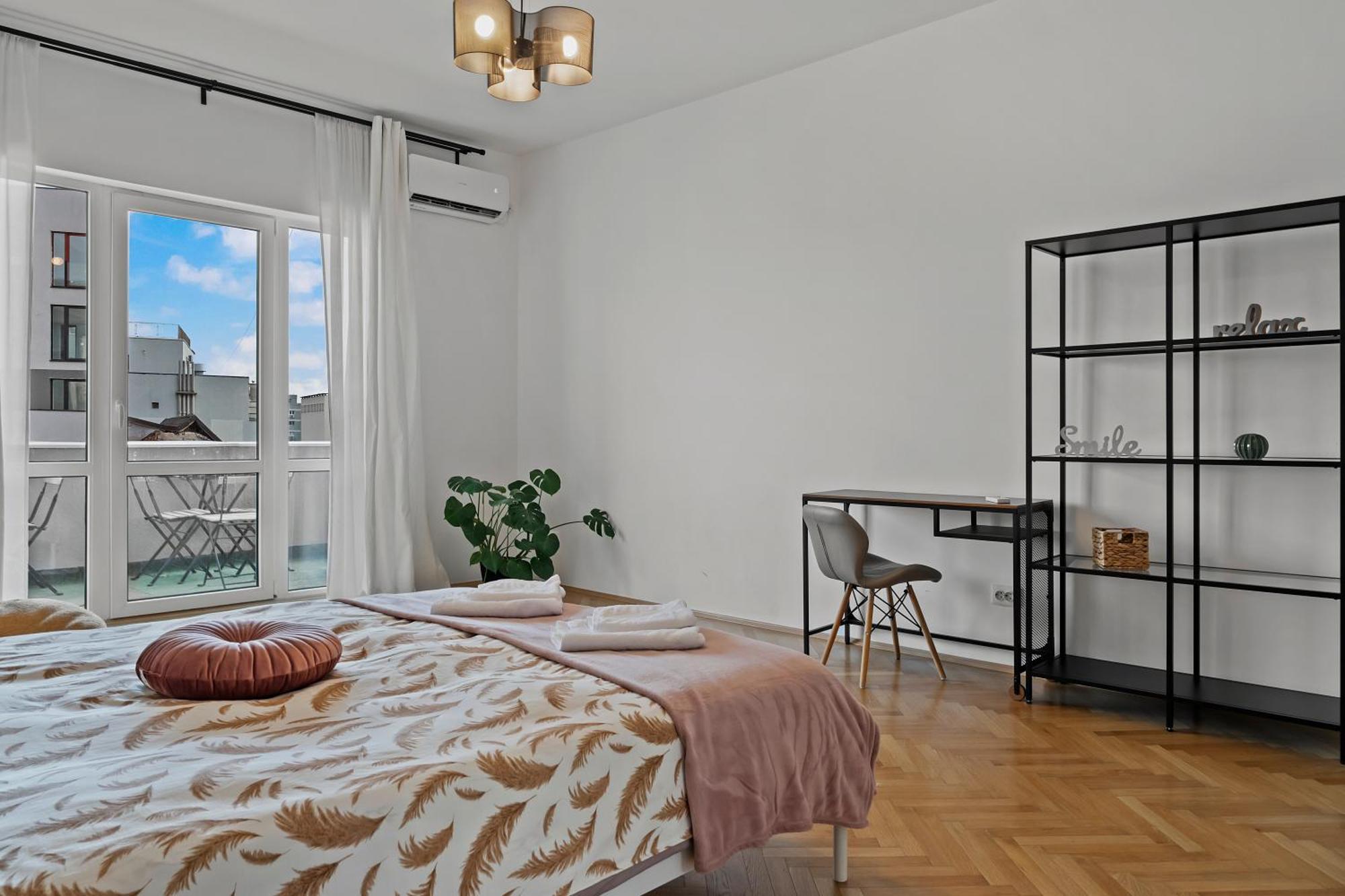 Ultracentral Dreamland Apartment 3 Bdrm ブカレスト エクステリア 写真