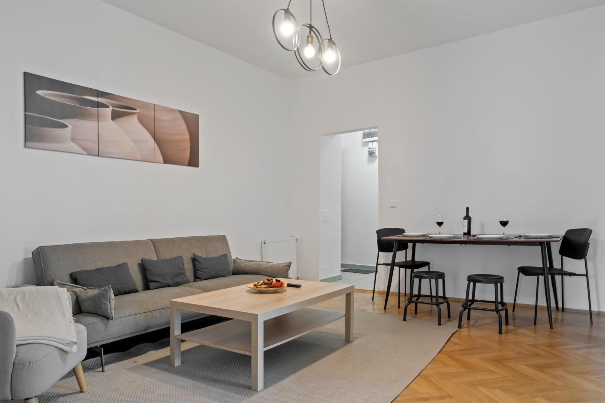 Ultracentral Dreamland Apartment 3 Bdrm ブカレスト エクステリア 写真