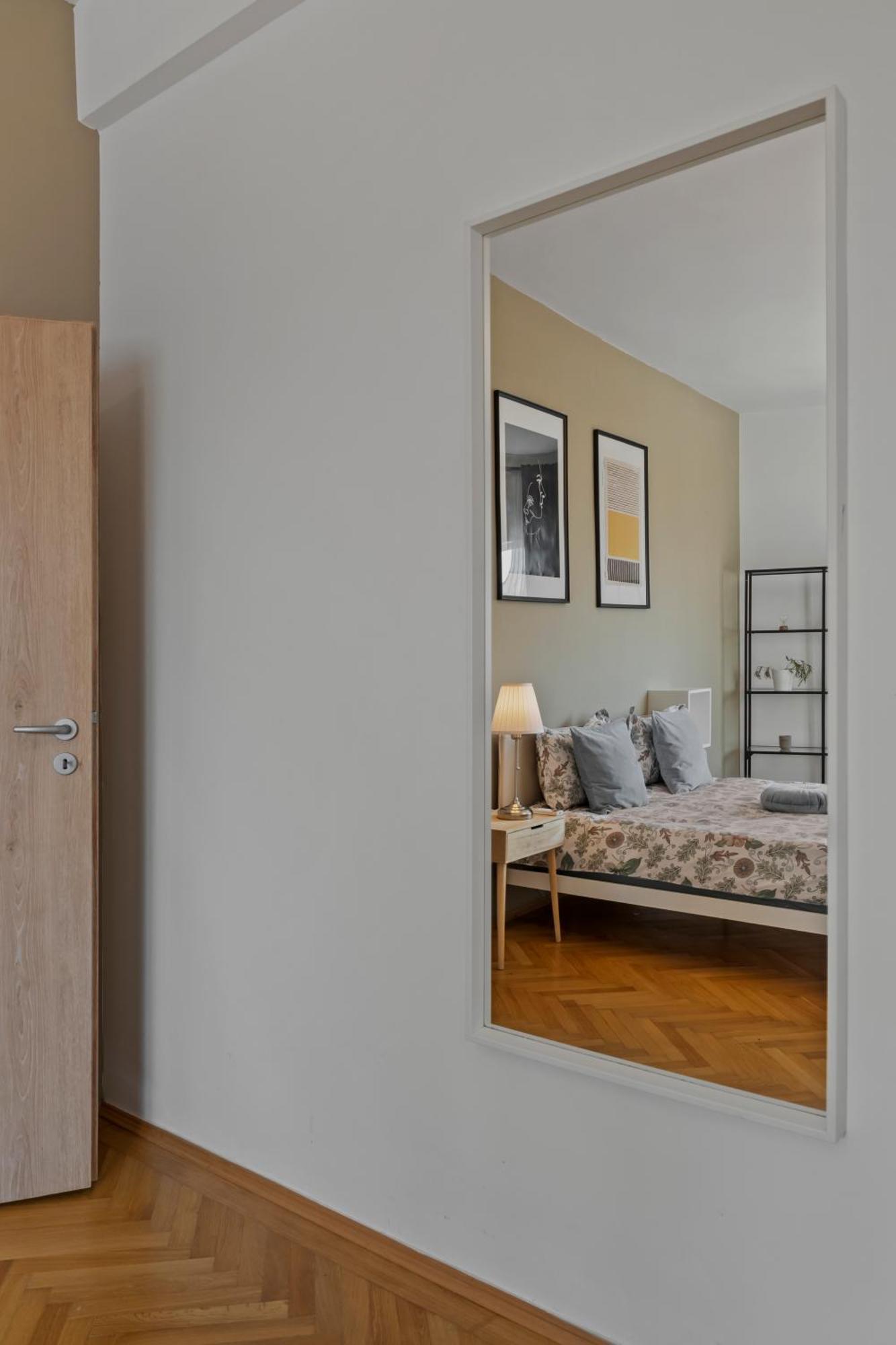 Ultracentral Dreamland Apartment 3 Bdrm ブカレスト エクステリア 写真